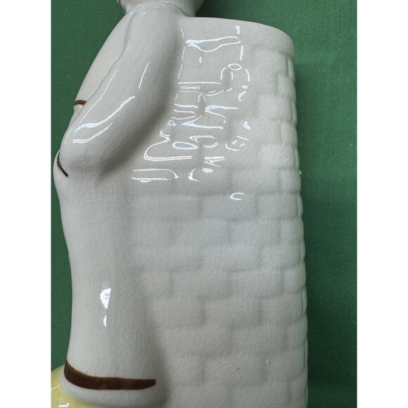 Danish Boy W BASKET" 7.5" FIGURINE PLANTER Unmarked Weil Yellow California - Picture 5 of 7